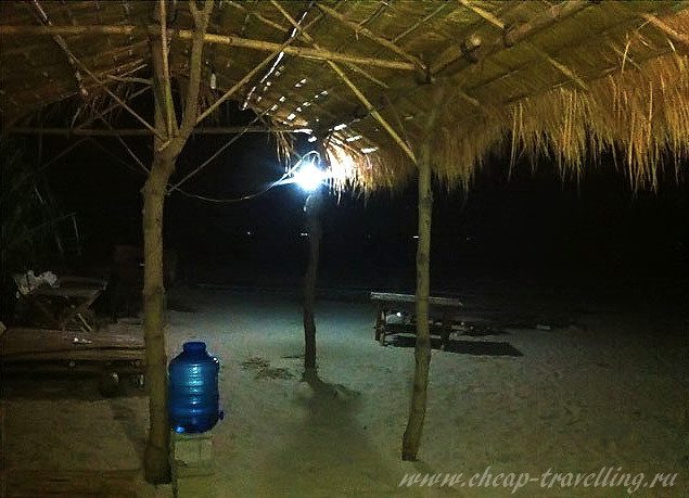 ночной пляж
